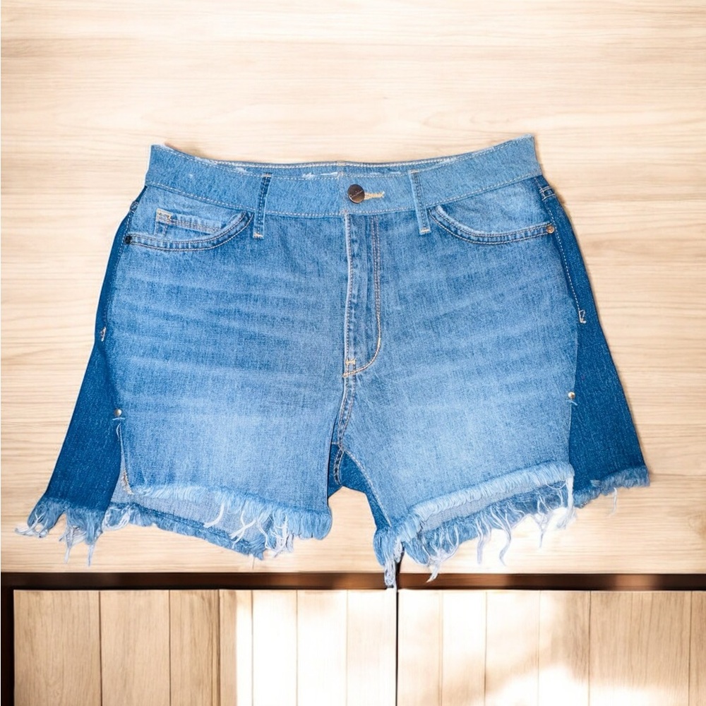 Sam Edelman The Bootie High Rise Distressed Denim Shorts 26 EUC